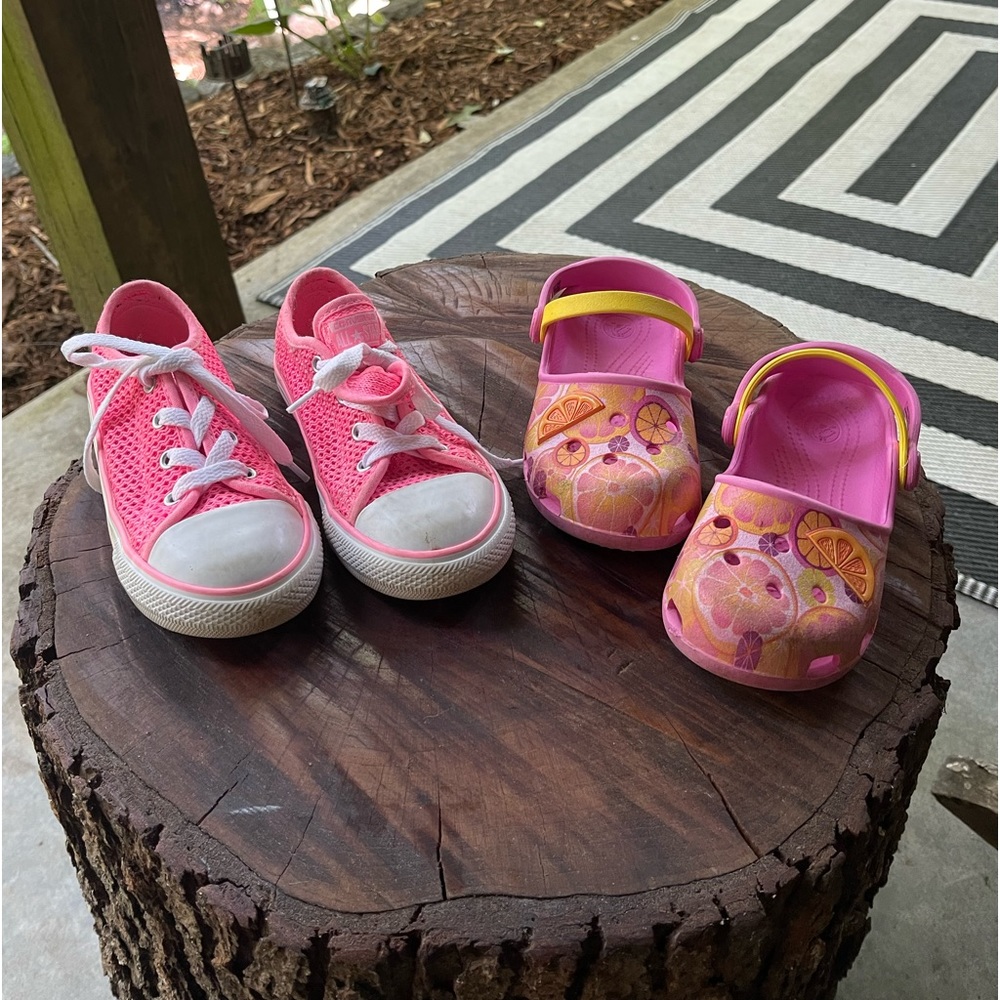 Adorable Pink Converse & Crocs! Size 10